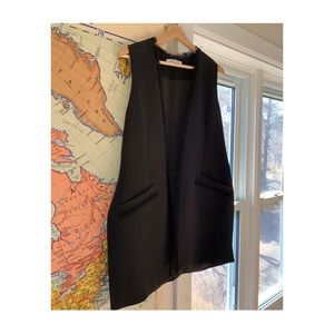 Elizabeth & James vest